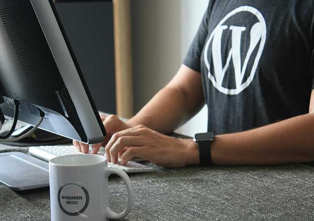 Cum să automatizezi gestionarea conținutului pe WordPress fără efort