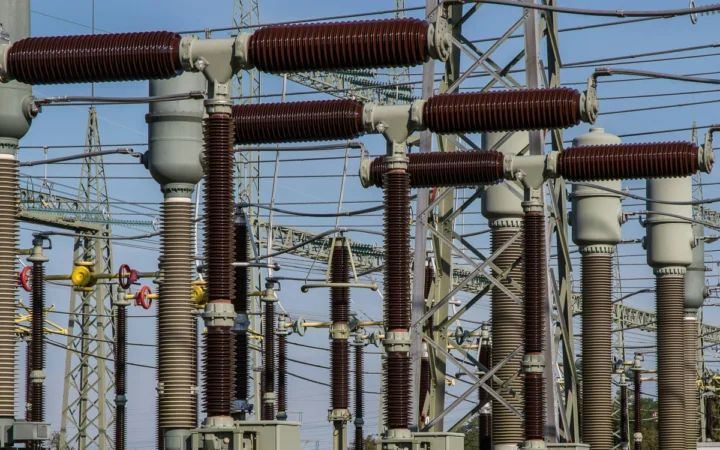 OMV Petrom și CE Oltenia Construiesc Două Centrale pe Gaz de 1,3 Miliarde Euro la Ișalnița și Turceni