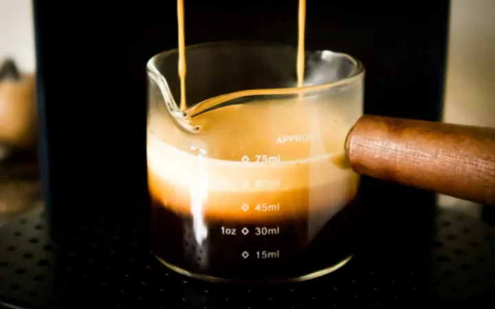 Cum Îți Îmbunătățește Cafeaua Energia și Funcțiile Creierului, Explicat Științific