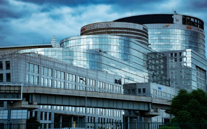 Banca Transilvania, lider detașat în 2023: Profit record și cota de piață în creștere