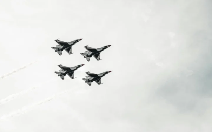 Operațiune de coșmar în Iran: cum au salvat trupele speciale americane un aviator pierdut în munți