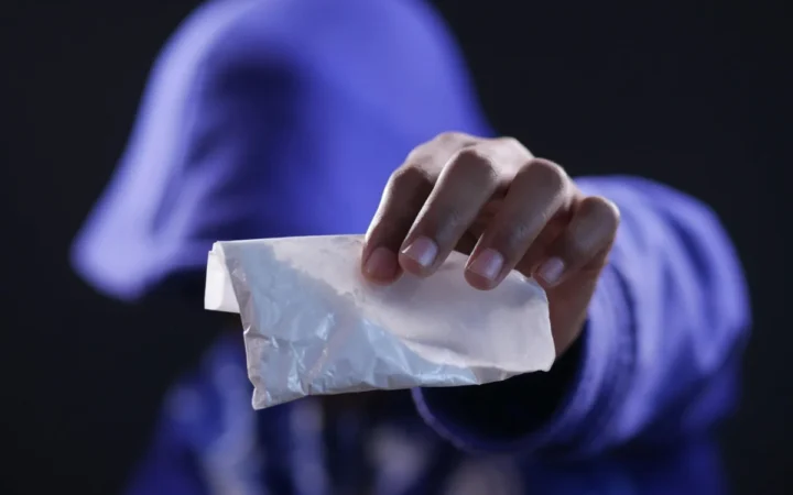 Britanic căutat în toată lumea, prins în Neamţ! Acuzaţii şocante şi pedeapsă maximă