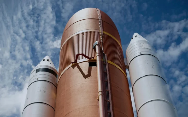 SpaceX Grăbește Listarea Istorică pe Nasdaq: Debut Surpriză Posibil din 12 Iunie