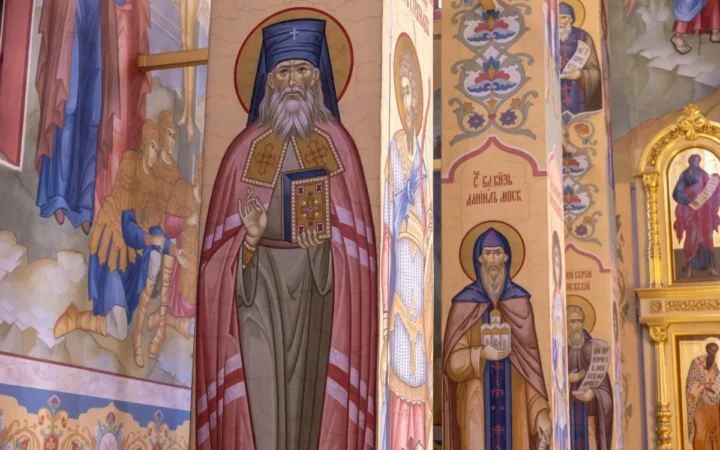 UE Pregătește Sancțiuni Istorice Împotriva Patriarhului Kirill și a Conducerii Bisericii Ortodoxe Ruse
