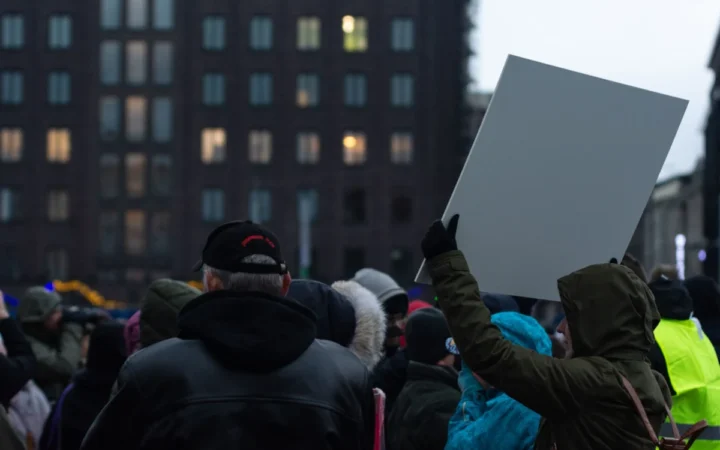 Proteste masive în Albania împotriva proiectului de lux al lui Kushner în portul Durrës