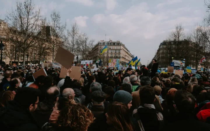 Alexandru Rogobete, acuzat de discriminare după ce a numit-o pe Ioana Mihăilă „epilatoare șefă” în Parlament