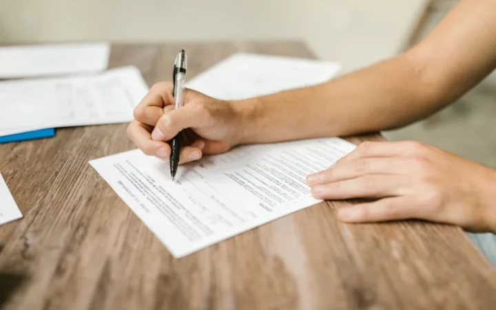 Guvernul propune publicarea online a tuturor declarațiilor de avere prin reformarea Agenției Naționale de Integritate