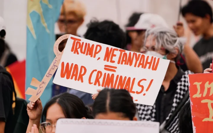 Netanyahu îl acuză pe primarul New York-ului de incitare după ce a fost numit „criminal de război”