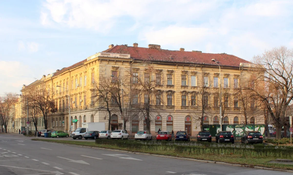 Pensiile românilor, în cădere liberă: de la aproape jumătate din salariu, la un sfert în doar două decenii