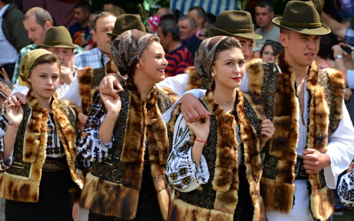 Craftingul câștigă teren în România: tot mai mulți redescoperă confecționarea manuală